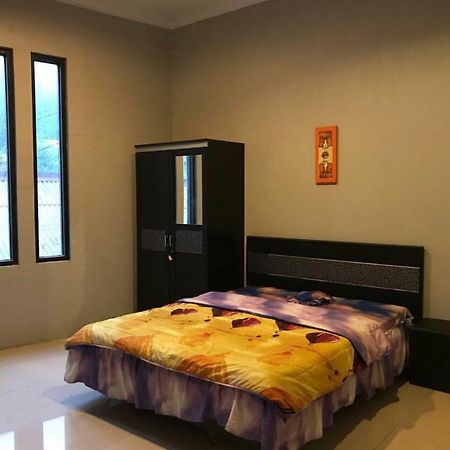 Homestay Villa Guci Tegal Tegal (Central Java) Bagian luar foto