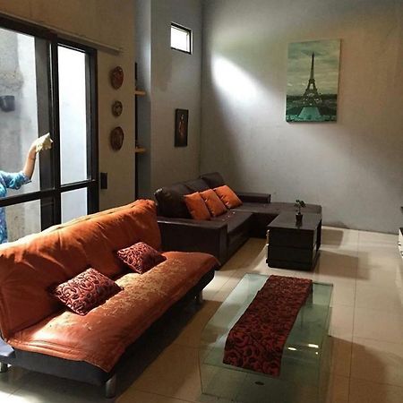 Homestay Villa Guci Tegal Tegal (Central Java) Bagian luar foto